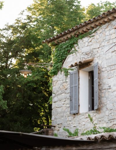 luxurious wedding in vineyard in Provence mariage raffiné dans un vignoble en Provence