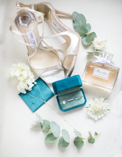 Mariage raffiné en Occitanie, sur le thème d'une garden party élégante