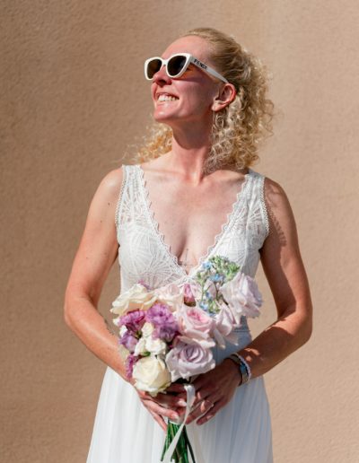 Mariage intimiste et exclusif dans une crique méditerranéenne, célébré sur trois jours avec trois designs distincts