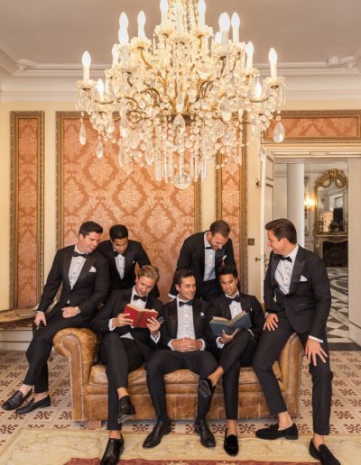 Mariage luxueux au sein de l’incontournable Château de Robernier en Provence.